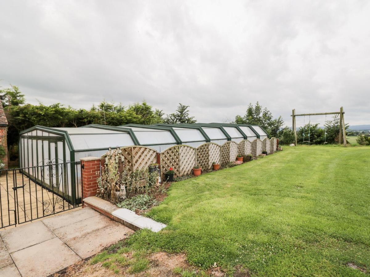 Lawn Farm Cottage Gloucester Dış mekan fotoğraf